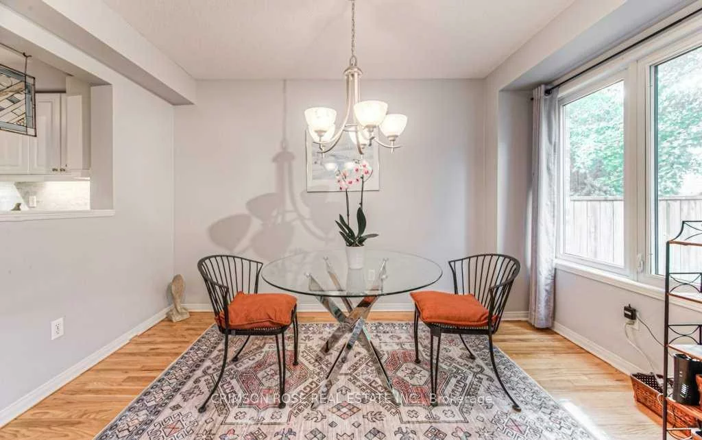 2096, Glenhampton, 1019 - WM Westmount, Oakville