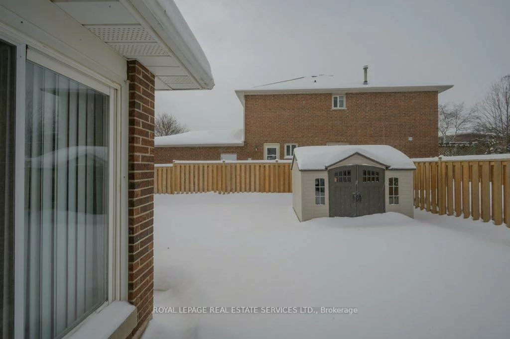 2015, Madden, 1015 - RO River Oaks, Oakville