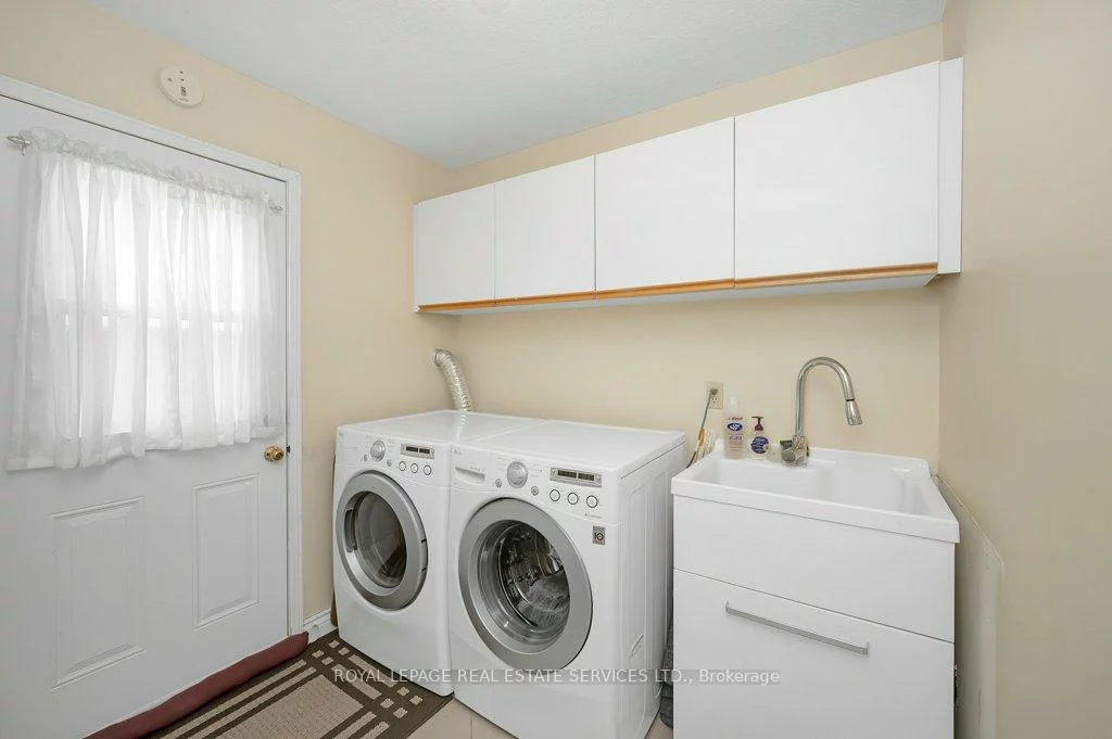 2015, Madden, 1015 - RO River Oaks, Oakville