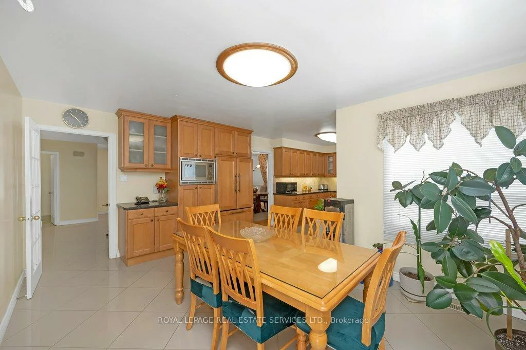 2015, Madden, 1015 - RO River Oaks, Oakville