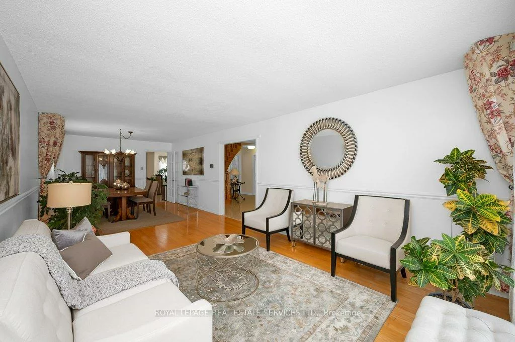 2015, Madden, 1015 - RO River Oaks, Oakville