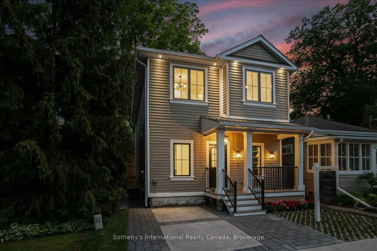 152, CHISHOLM, 1002 - CO Central, Oakville