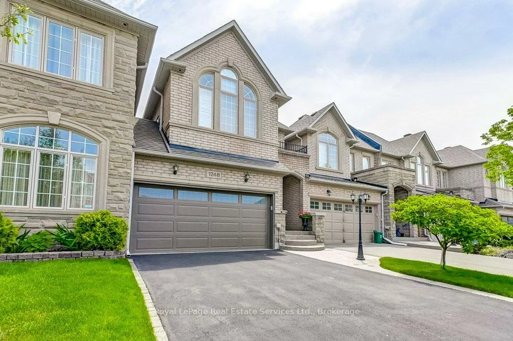 1248, Agram, 1009 - JC Joshua Creek, Oakville