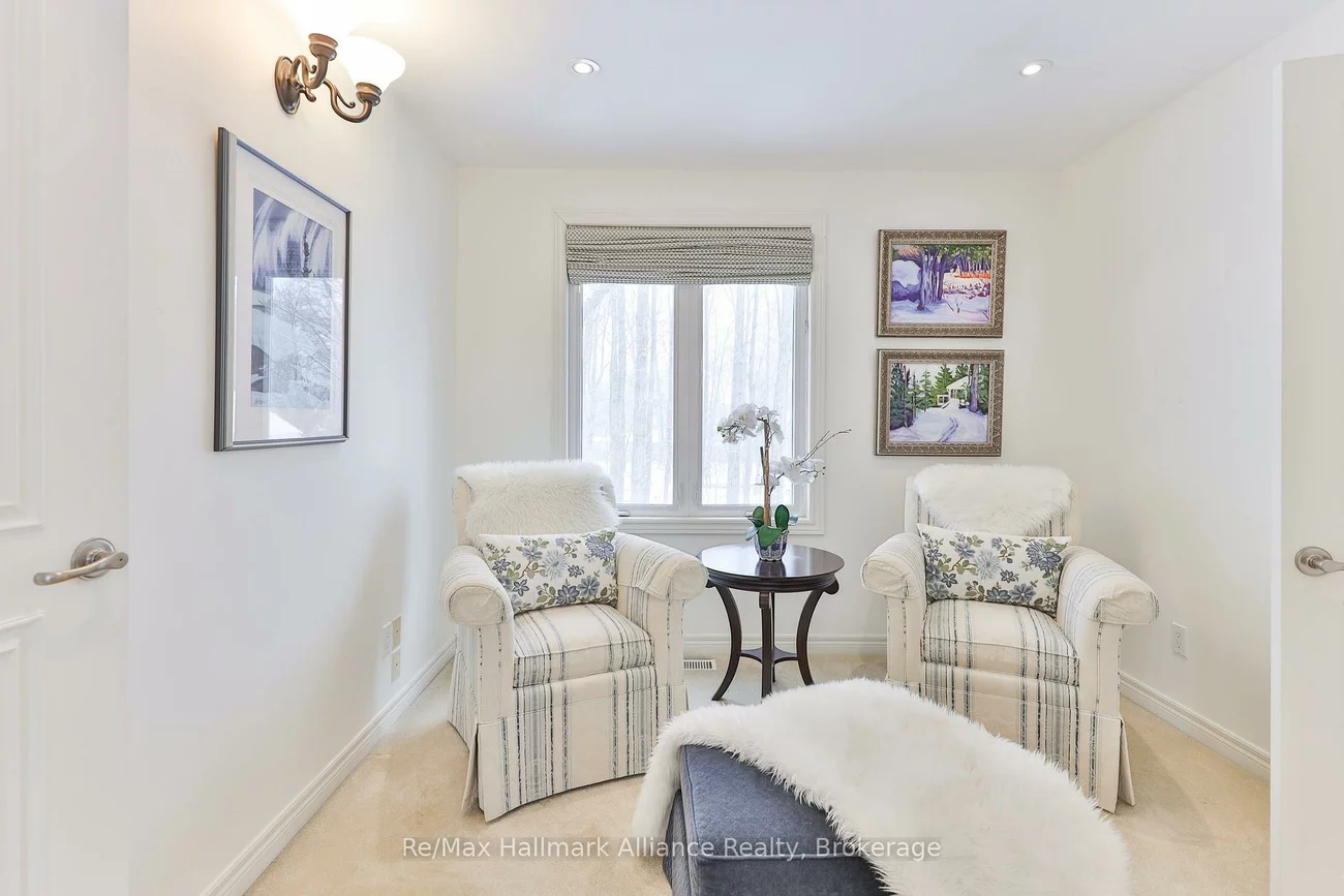 1334, DEVON, 1011 - MO Morrison, Oakville