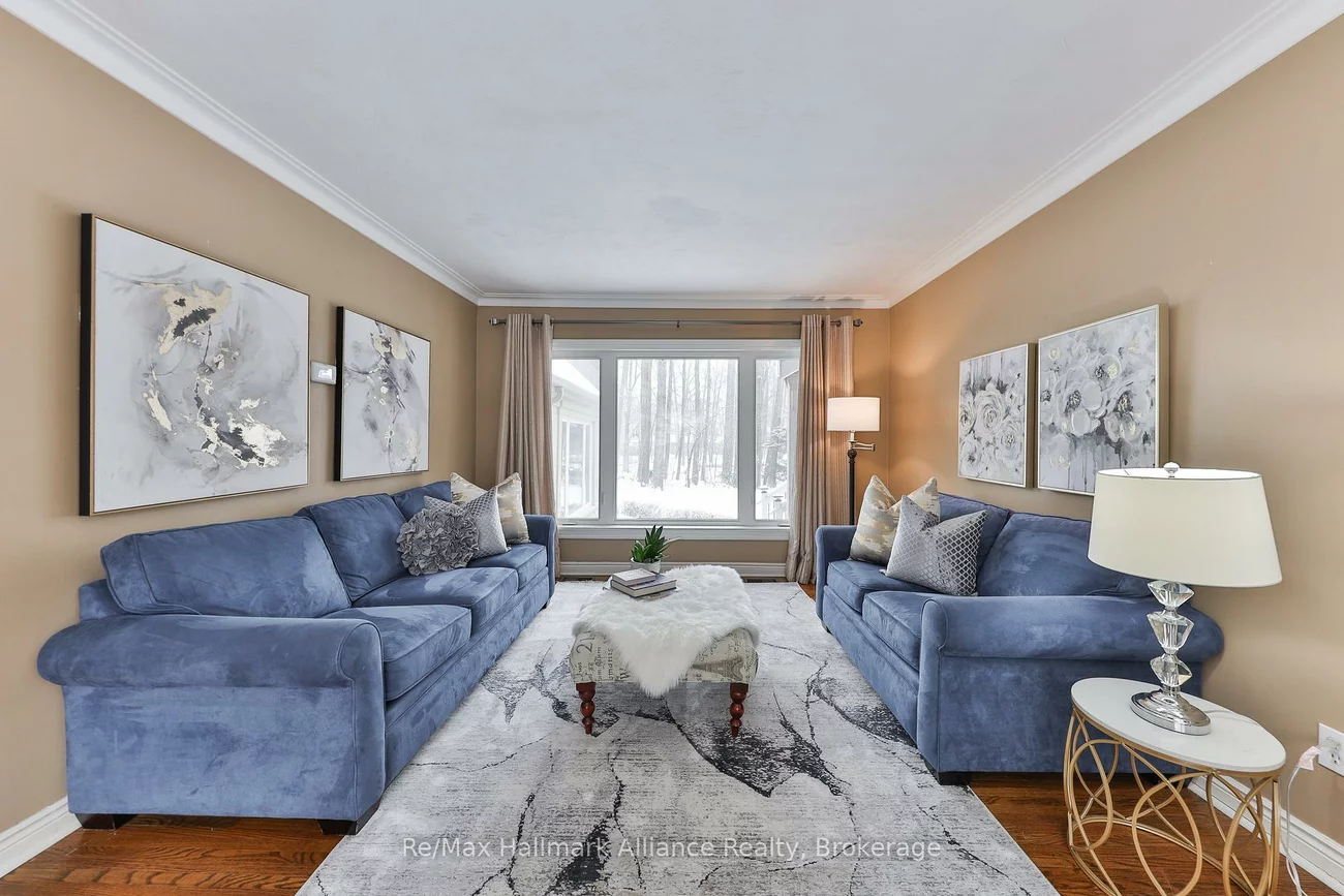 1334, DEVON, 1011 - MO Morrison, Oakville