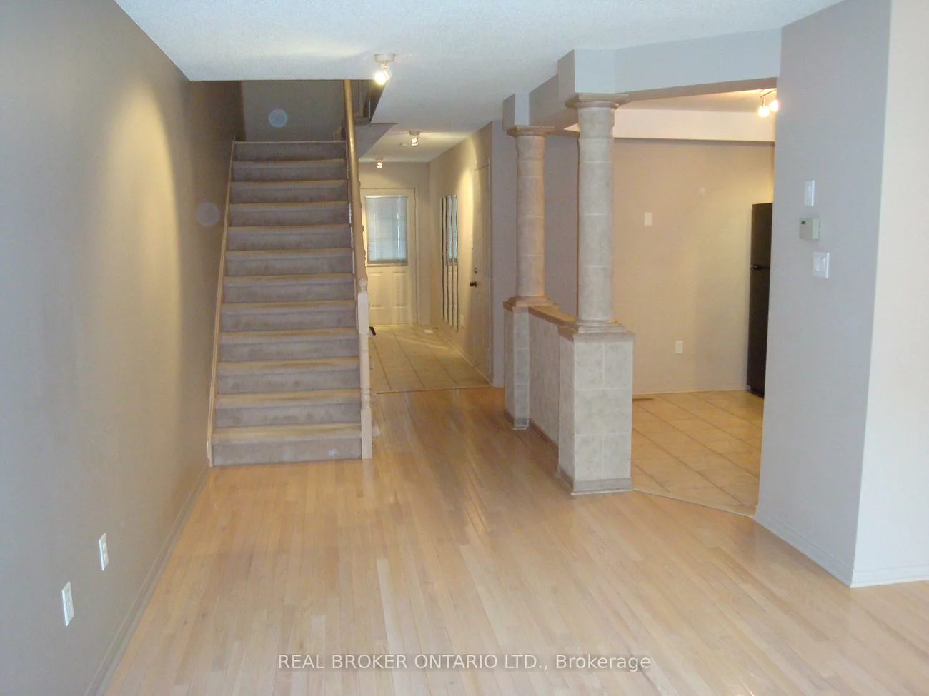 2069, Glenhampton, 1019 - WM Westmount, Oakville