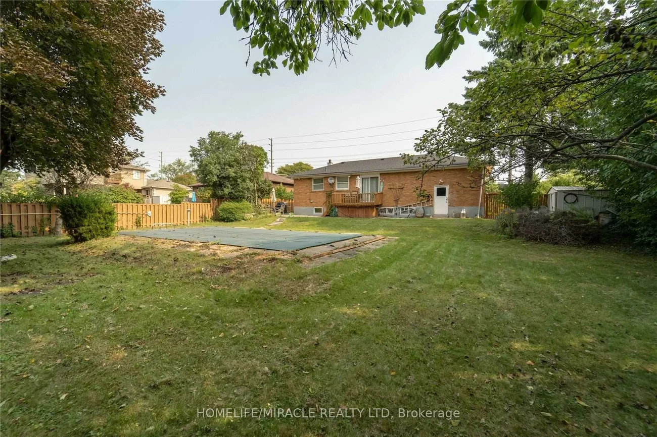 376, Third, 1020 - WO West, Oakville