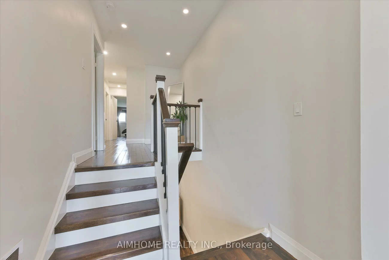 1474, Prince John, 1004 - CV Clearview, Oakville