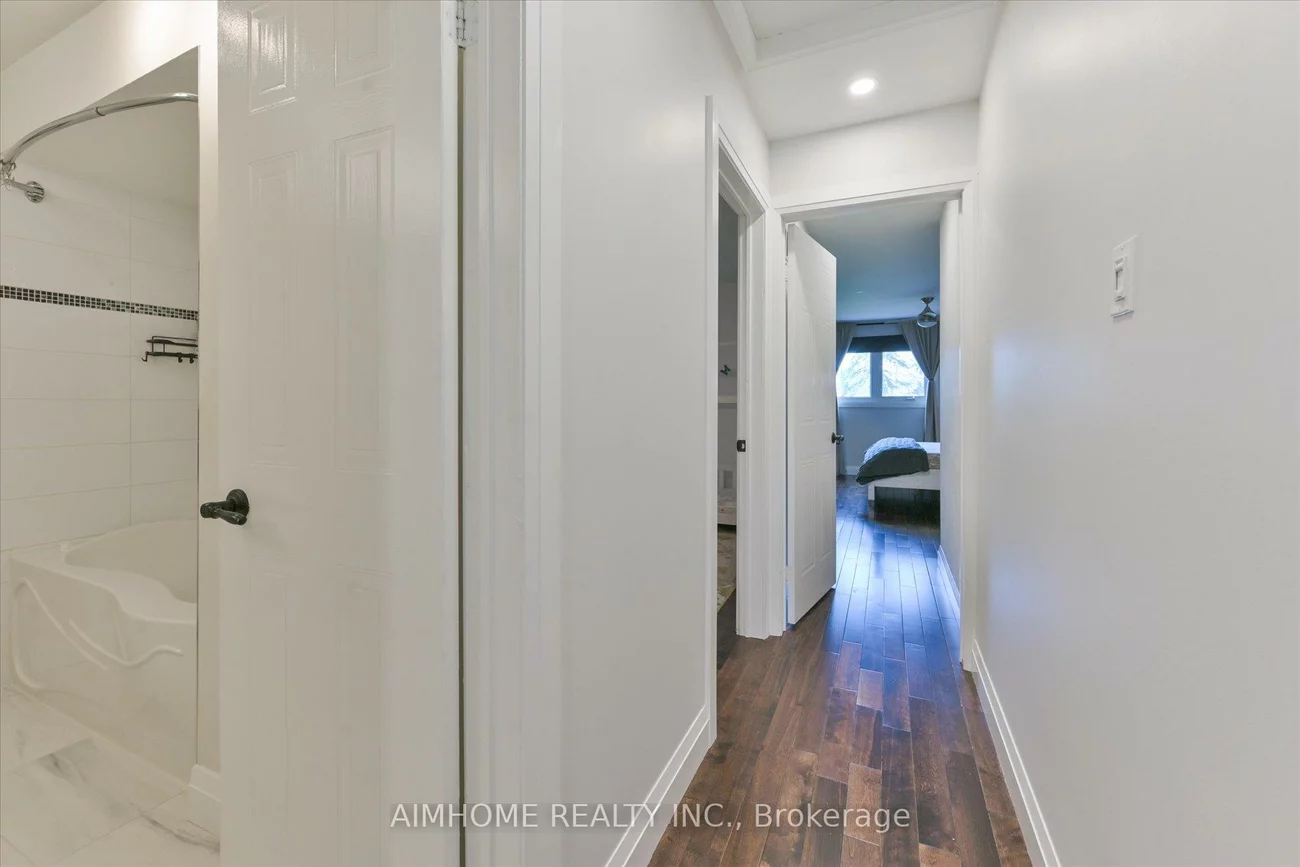 1474, Prince John, 1004 - CV Clearview, Oakville