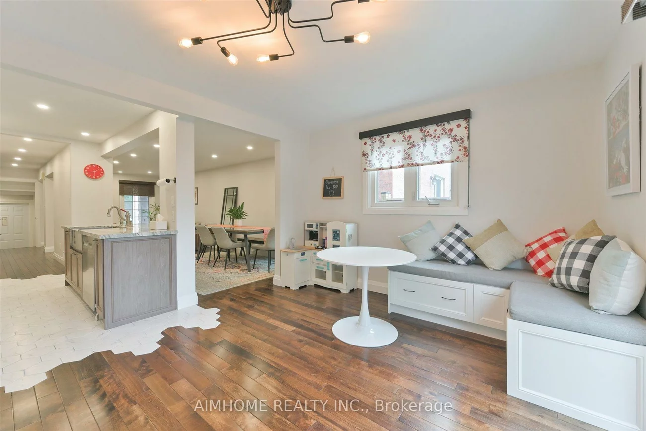 1474, Prince John, 1004 - CV Clearview, Oakville