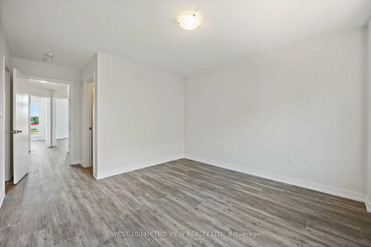 1353, Shevchenko, 1012 - NW Northwest, Oakville