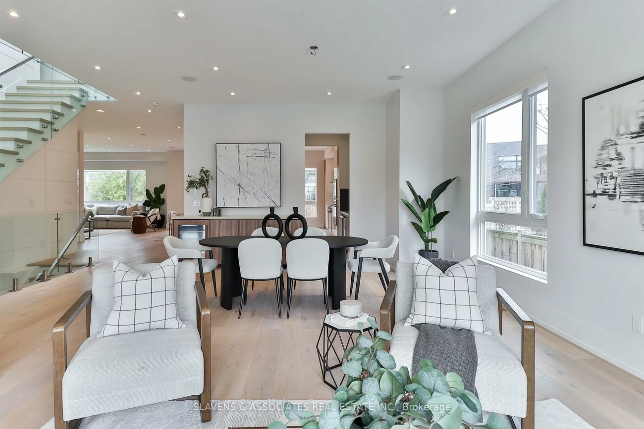 271, Jennings, 1001 - BR Bronte, Oakville