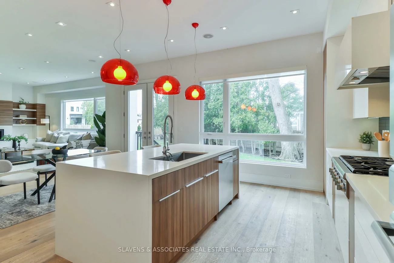 271, Jennings, 1001 - BR Bronte, Oakville