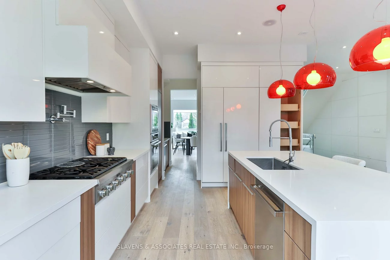 271, Jennings, 1001 - BR Bronte, Oakville