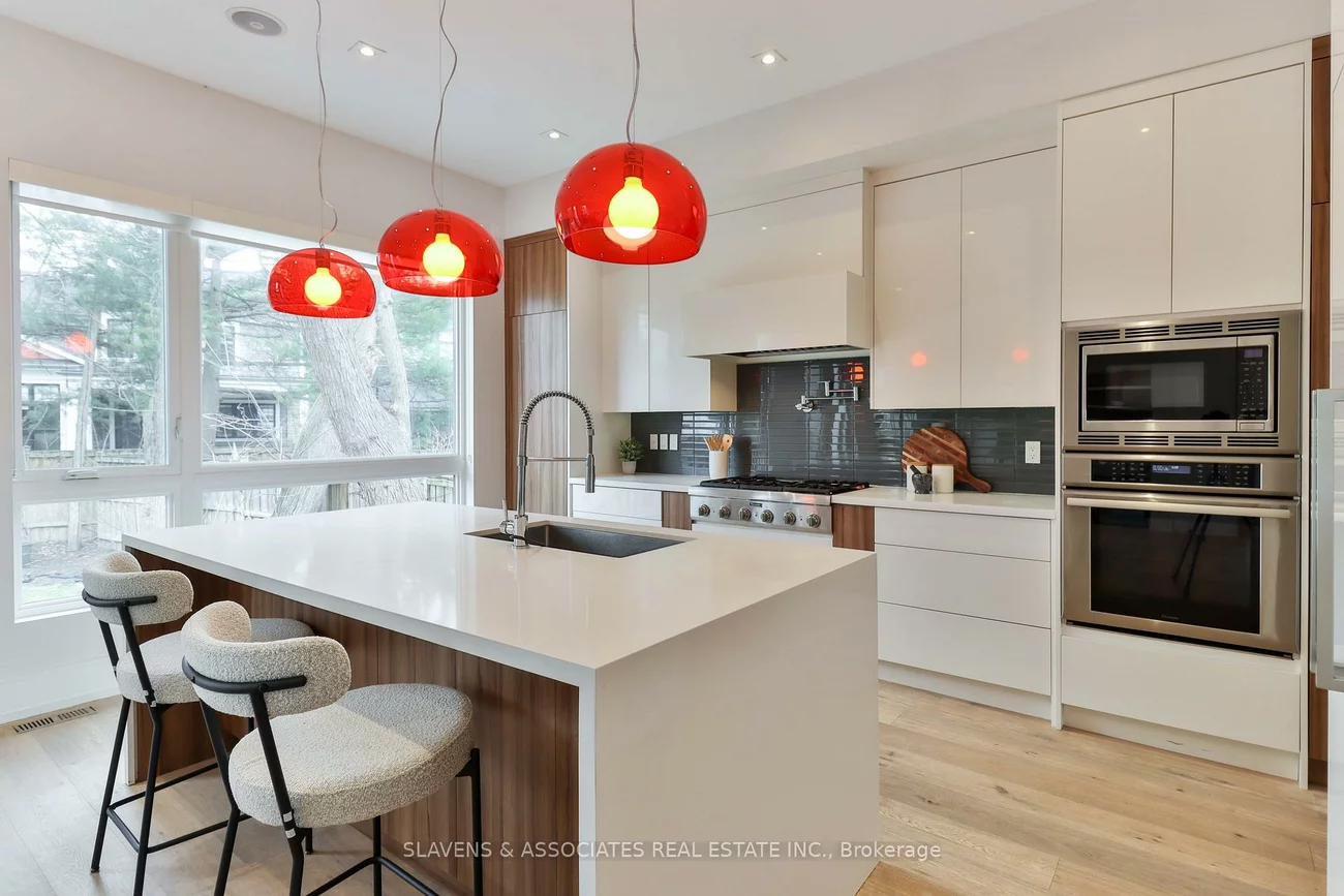 271, Jennings, 1001 - BR Bronte, Oakville