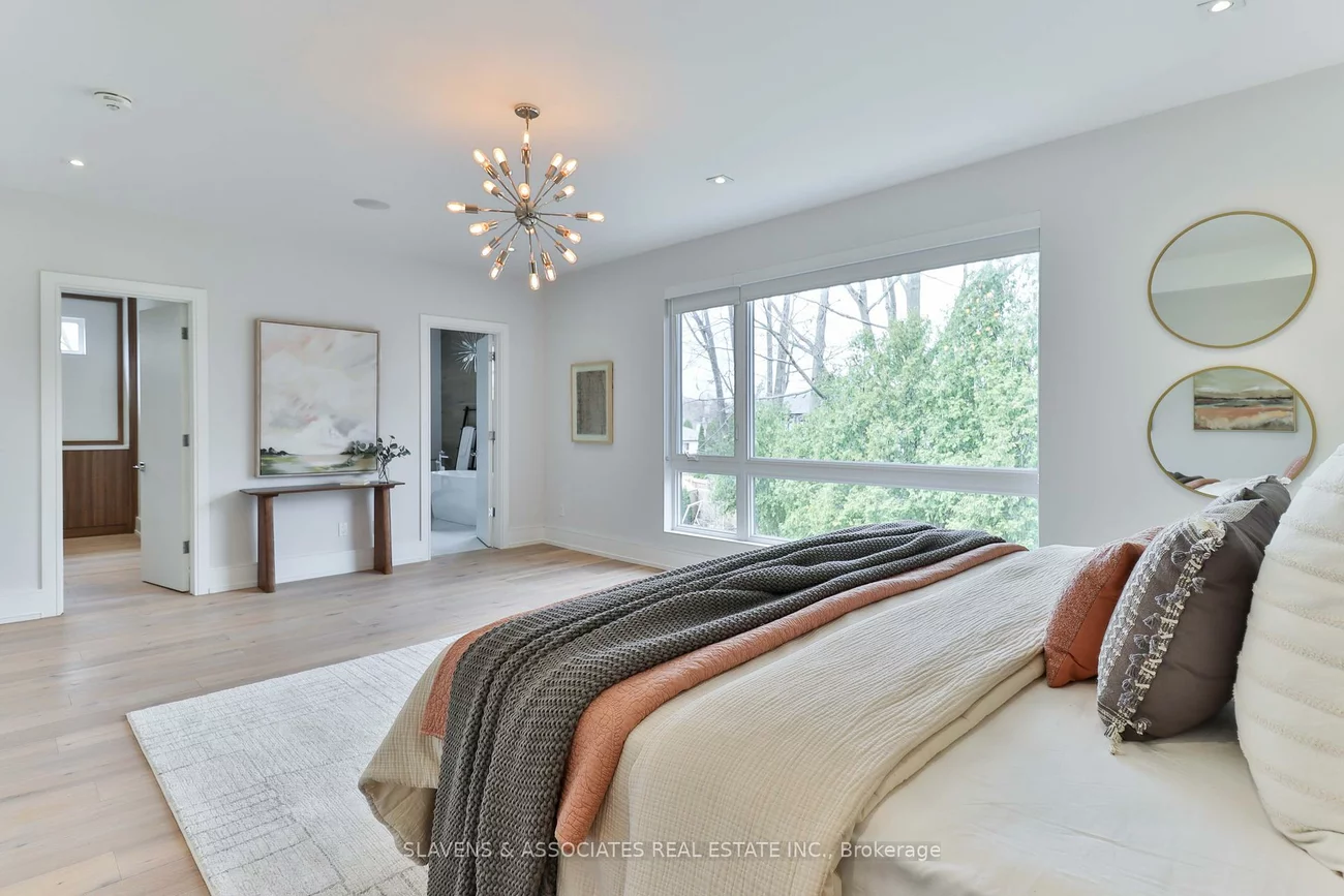 271, Jennings, 1001 - BR Bronte, Oakville
