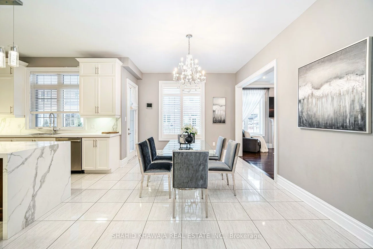 155, Hoey, 1008 - GO Glenorchy, Oakville