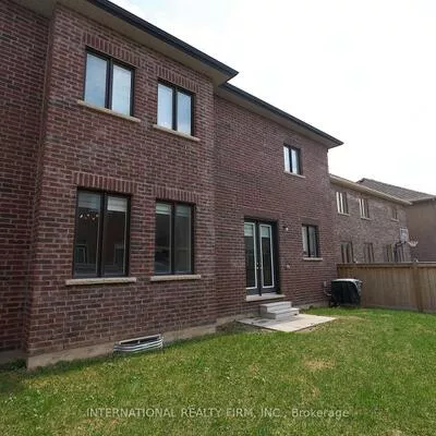 63, Merlin, 1008 - GO Glenorchy, Oakville