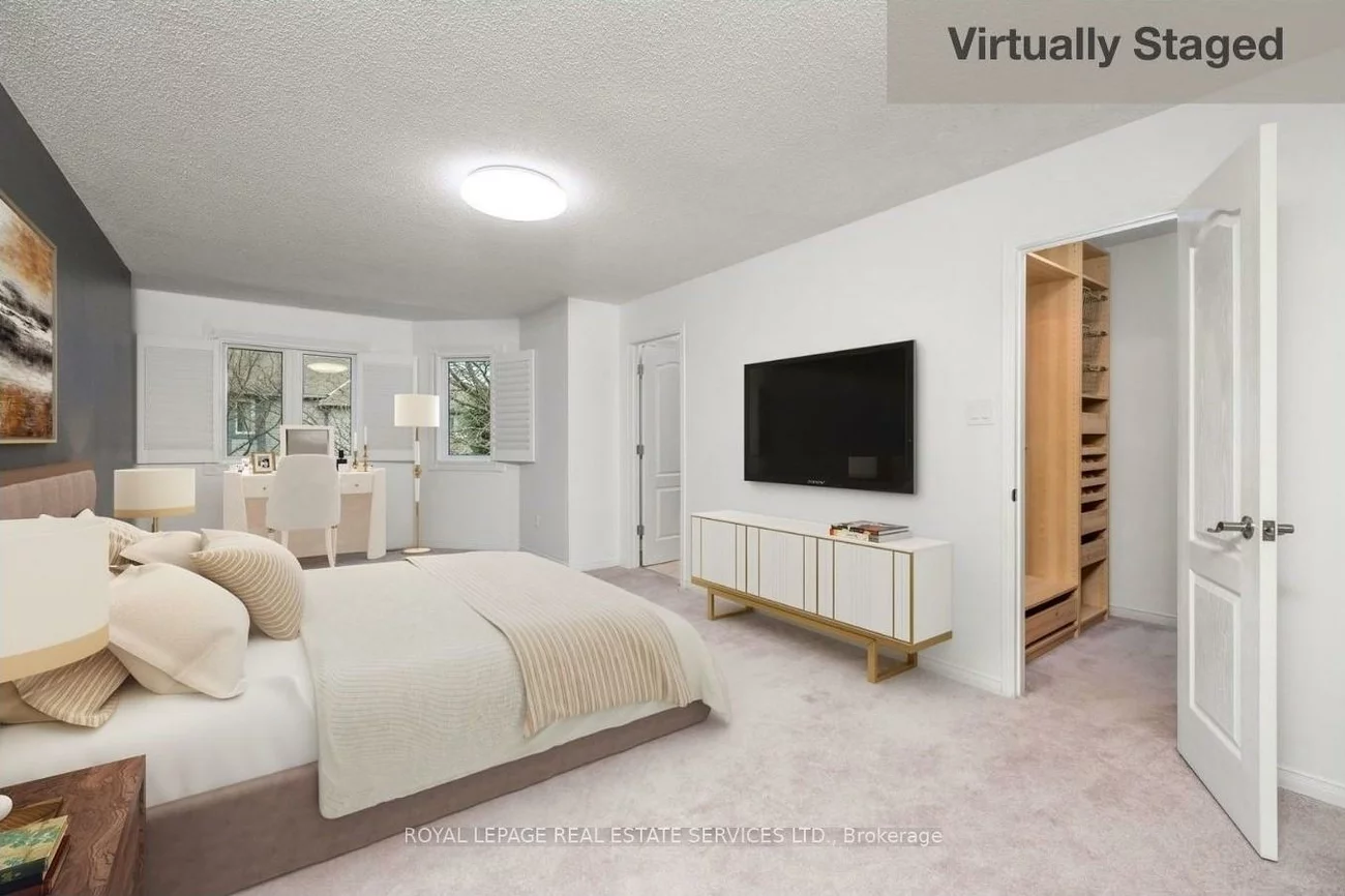 1141, Westview, 1022 - WT West Oak Trails, Oakville