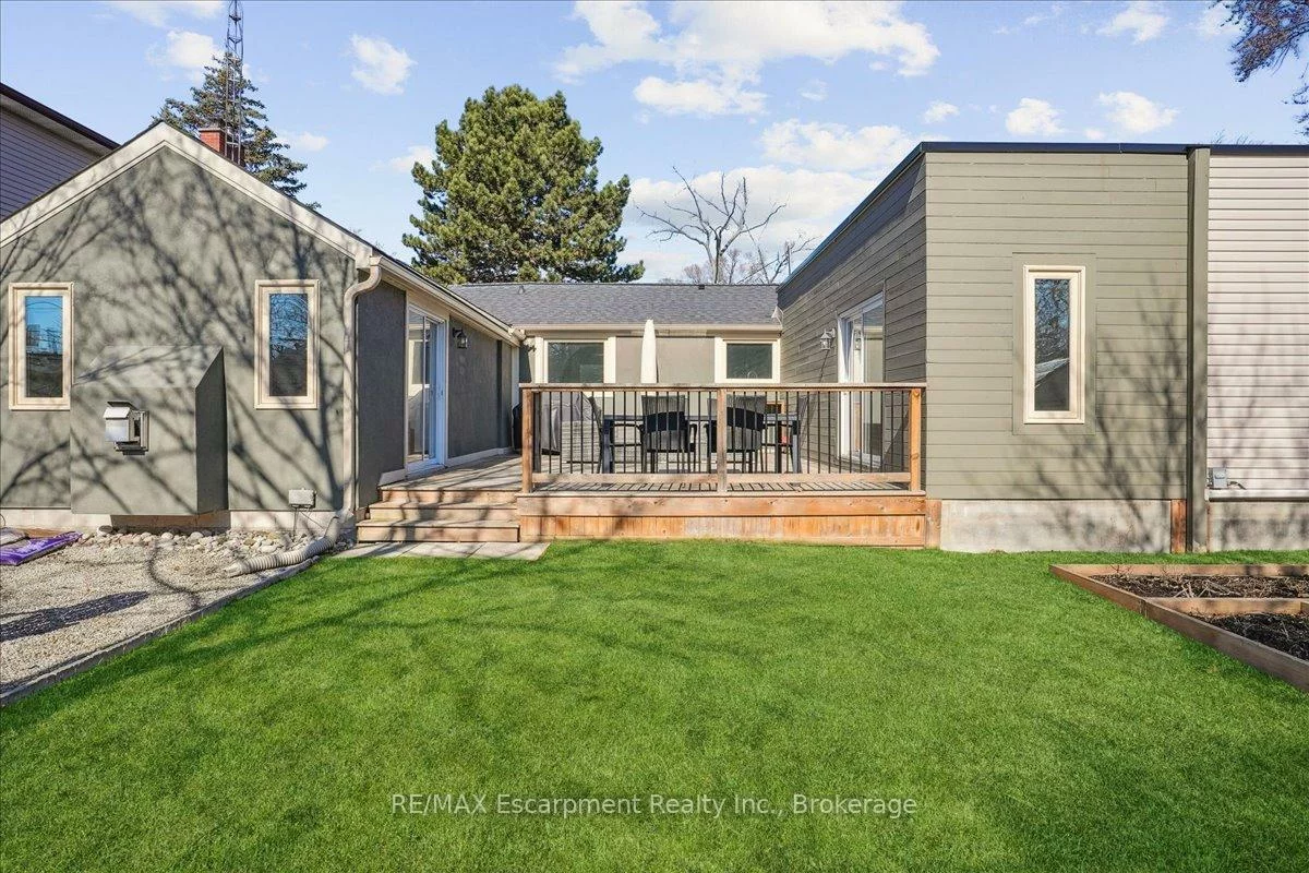 12, Washington, 1002 - CO Central, Oakville