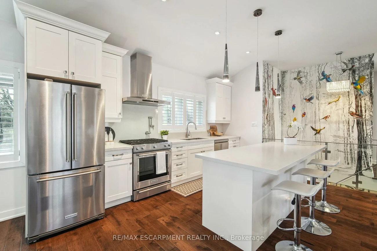 2054, Rebecca, 1001 - BR Bronte, Oakville
