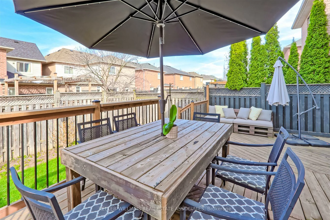 2193, Crestmont, 1022 - WT West Oak Trails, Oakville