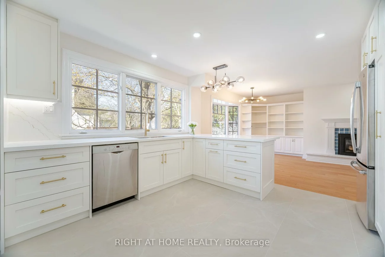 1173, Carey, 1011 - MO Morrison, Oakville