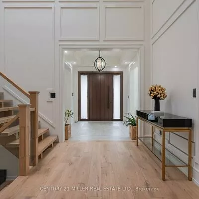 2049, Wakely, 1020 - WO West, Oakville