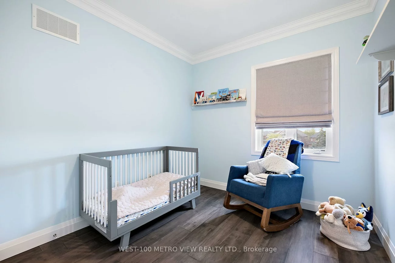 499, Dundas, 1010 - JM Joshua Meadows, Oakville