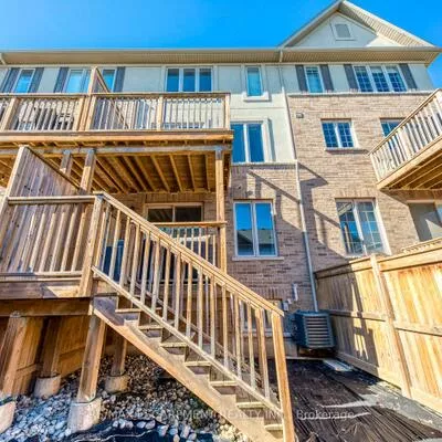386, Belcourt Common, 1010 - JM Joshua Meadows, Oakville