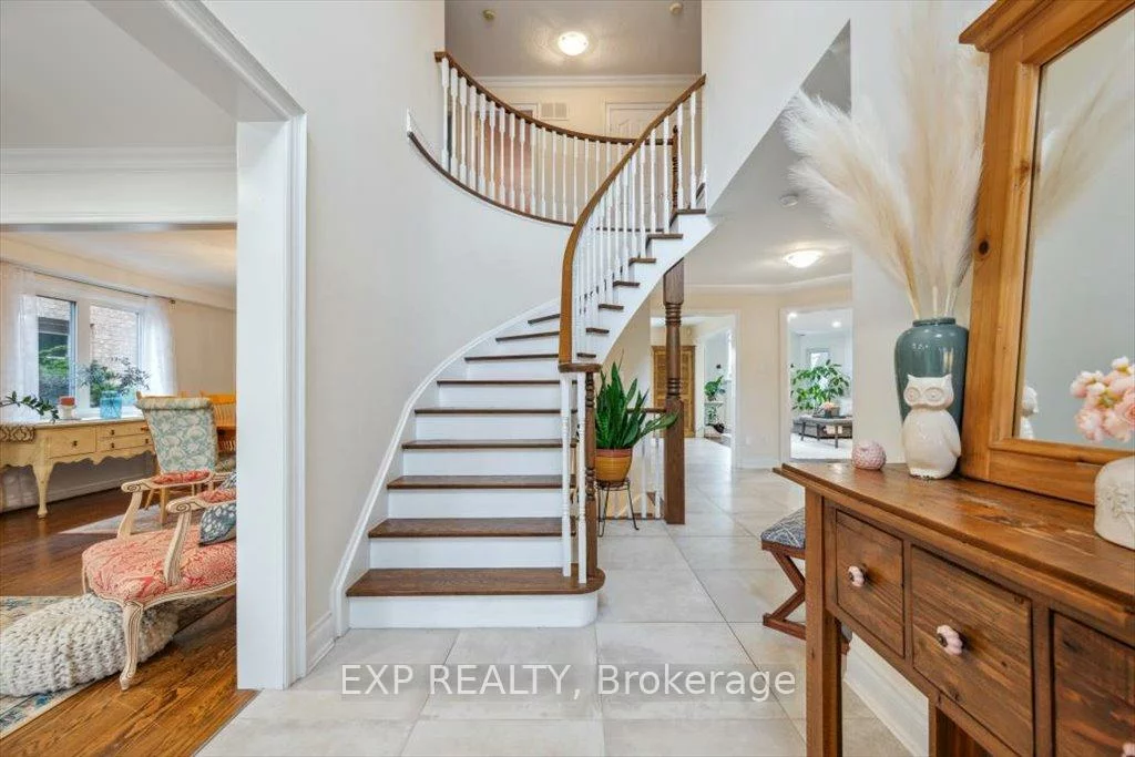 2187, Shaftesbury, 1009 - JC Joshua Creek, Oakville