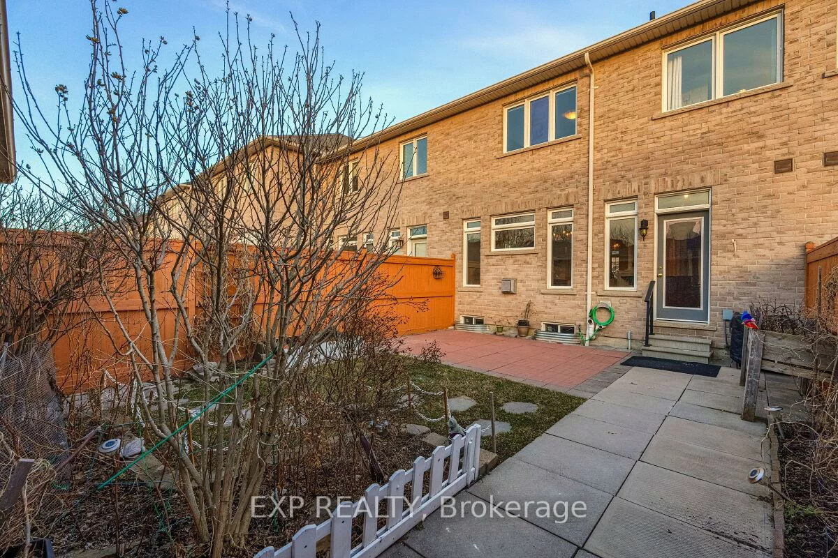 3027, Richview, 1000 - BC Bronte Creek, Oakville