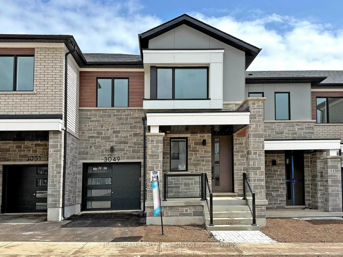 3049, Langdon, 1010 - JM Joshua Meadows, Oakville