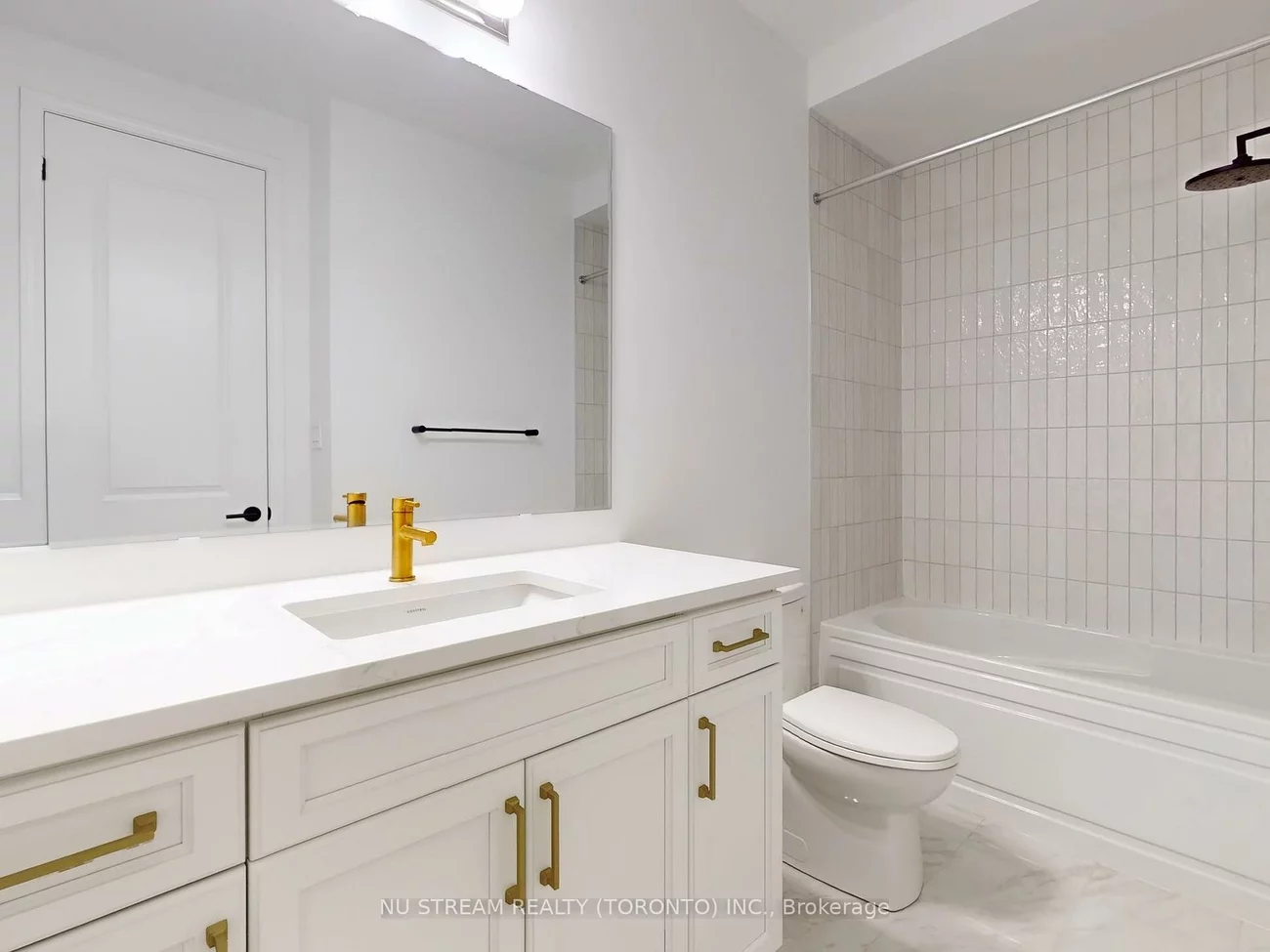 3049, Langdon, 1010 - JM Joshua Meadows, Oakville