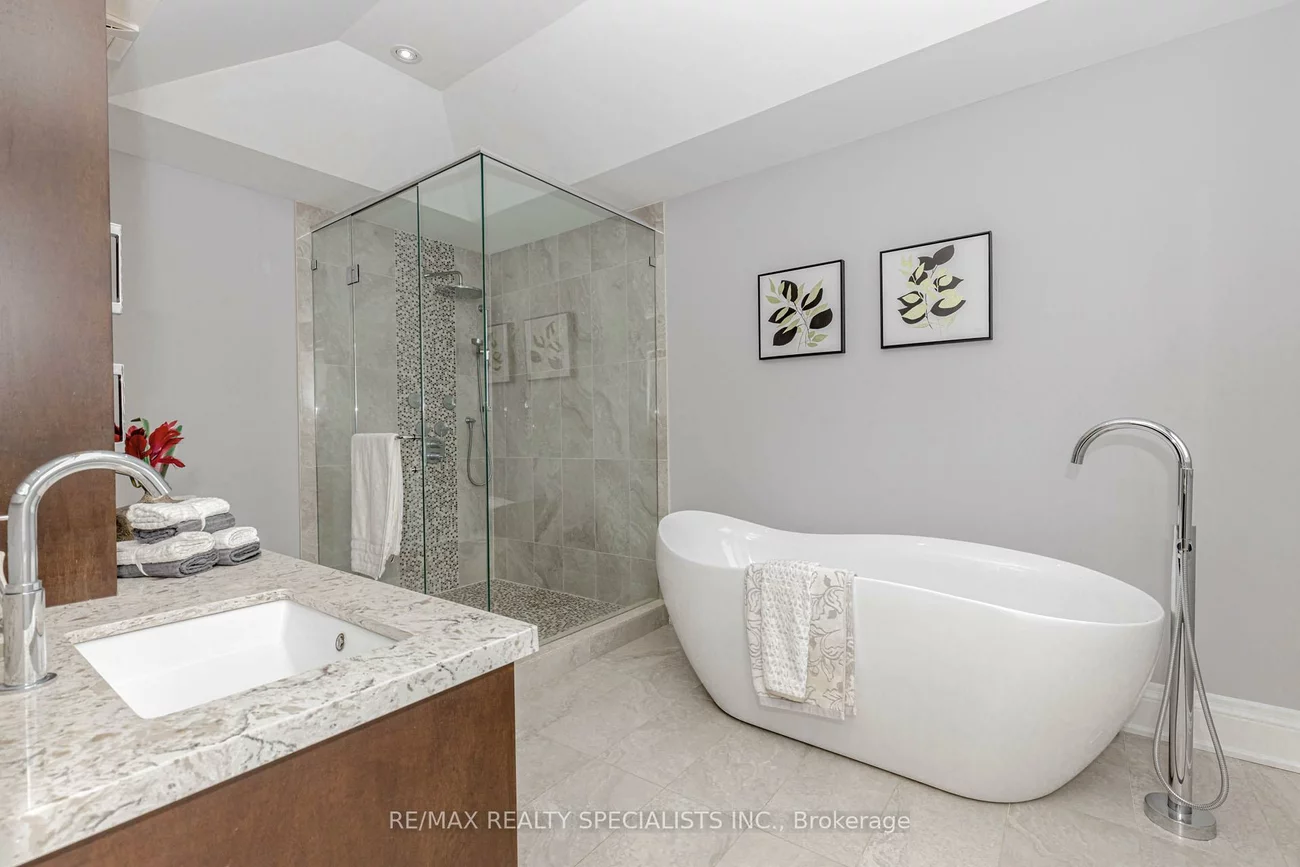 1469, Bridge, 1020 - WO West, Oakville