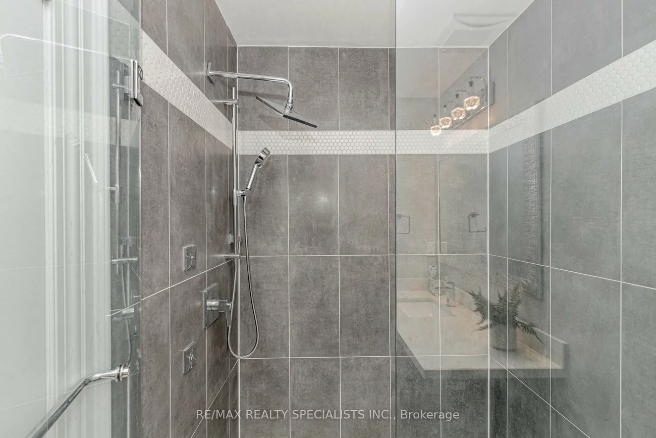 1469, Bridge, 1020 - WO West, Oakville