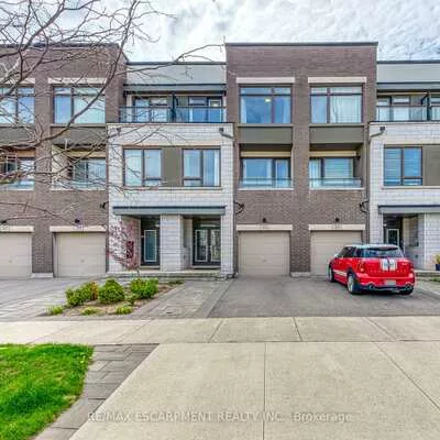 301, Squire, 1008 - GO Glenorchy, Oakville