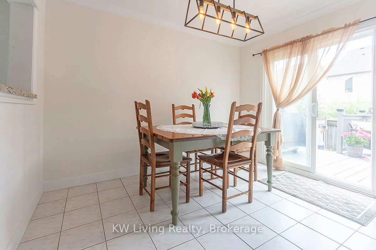 2194, Pell, 1019 - WM Westmount, Oakville