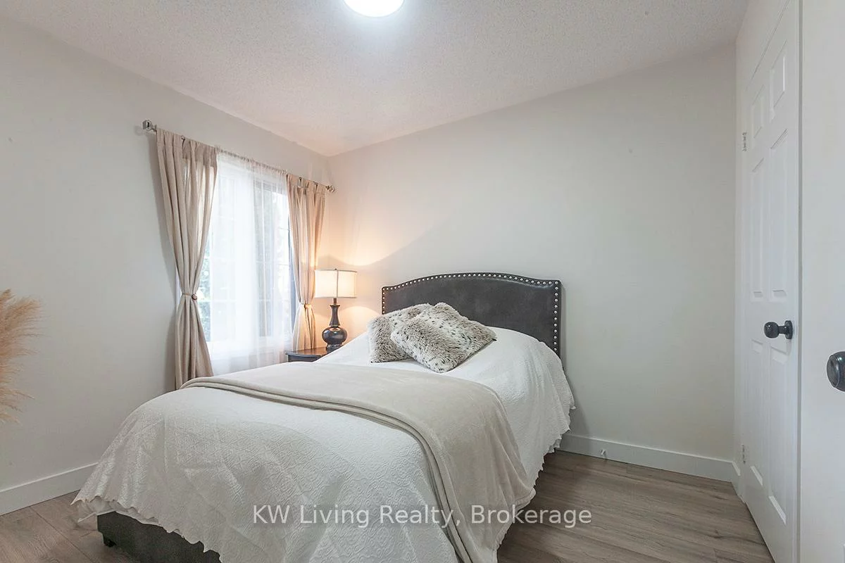 2194, Pell, 1019 - WM Westmount, Oakville