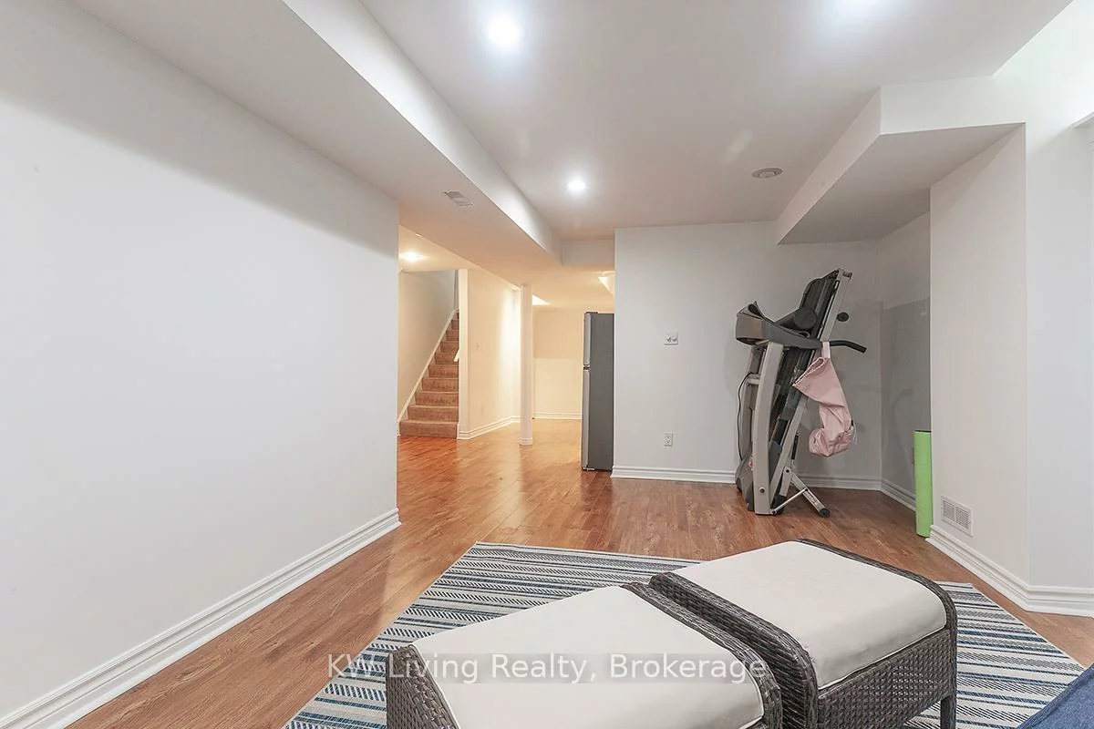 2194, Pell, 1019 - WM Westmount, Oakville