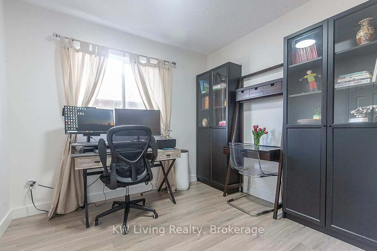 2194, Pell, 1019 - WM Westmount, Oakville