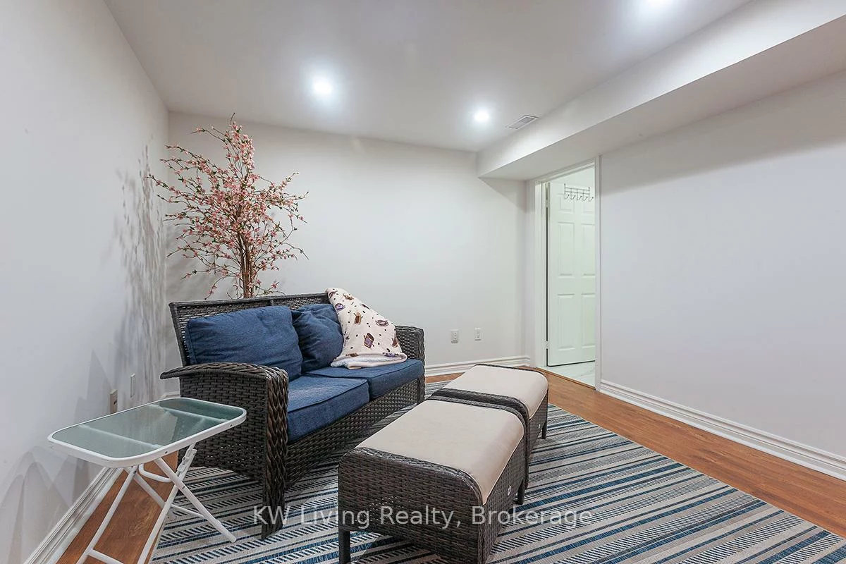 2194, Pell, 1019 - WM Westmount, Oakville