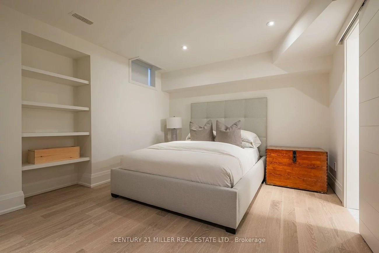 189, Margaret, 1002 - CO Central, Oakville
