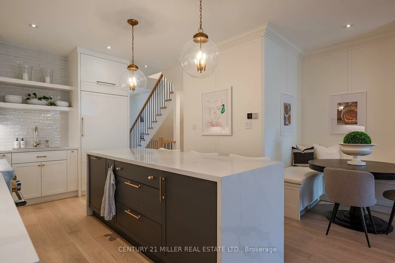 189, Margaret, 1002 - CO Central, Oakville