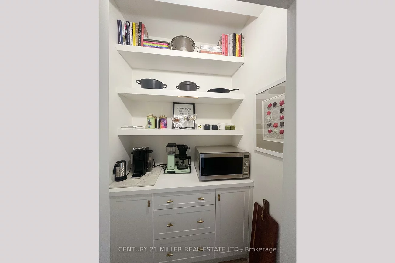189, Margaret, 1002 - CO Central, Oakville