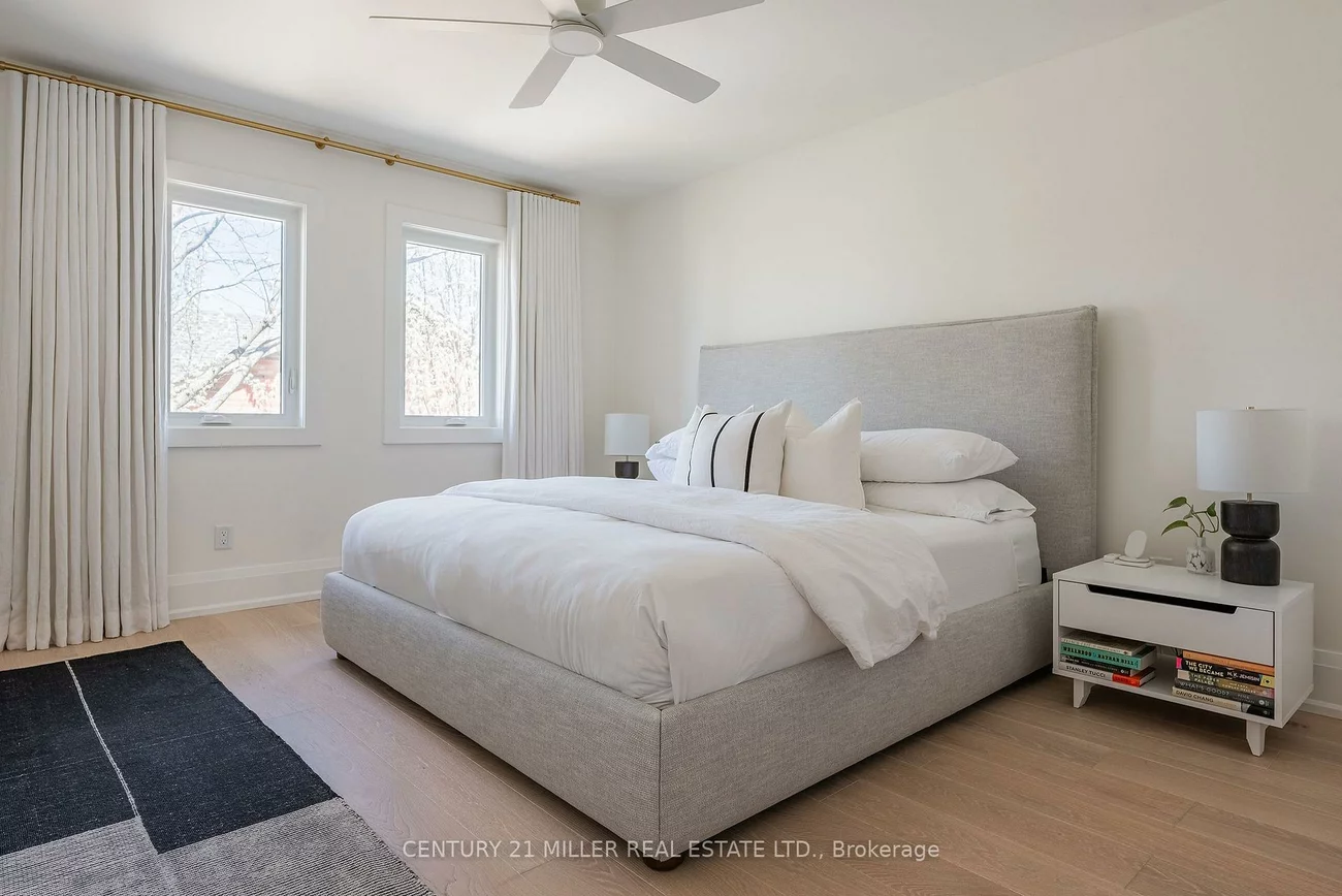 189, Margaret, 1002 - CO Central, Oakville