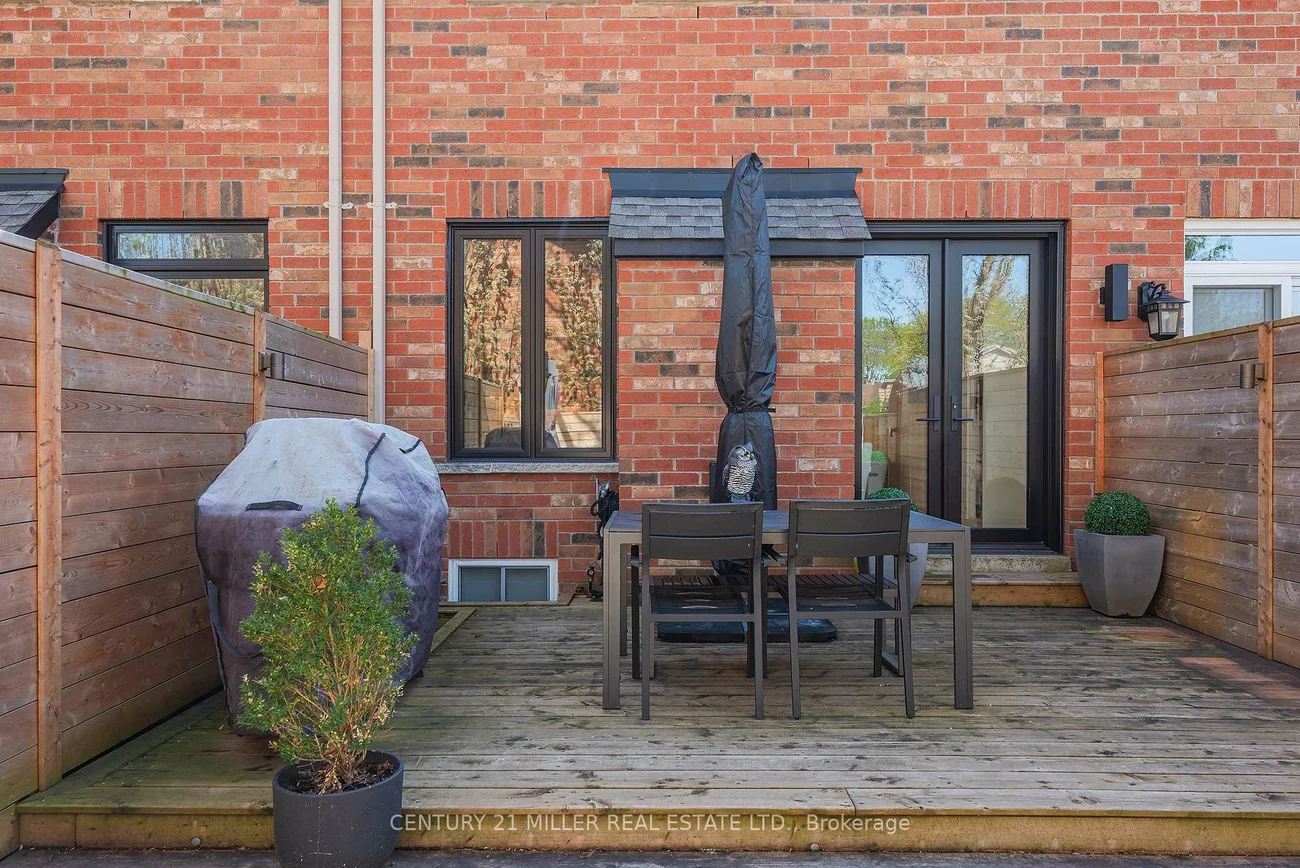 189, Margaret, 1002 - CO Central, Oakville