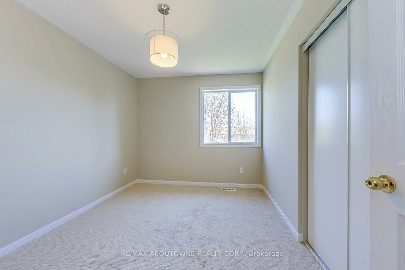 3037, Abernathy, 1000 - BC Bronte Creek, Oakville