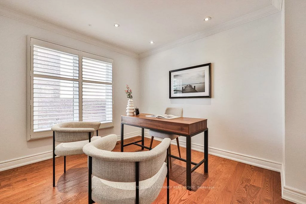 2764, Rosewood, 1004 - CV Clearview, Oakville