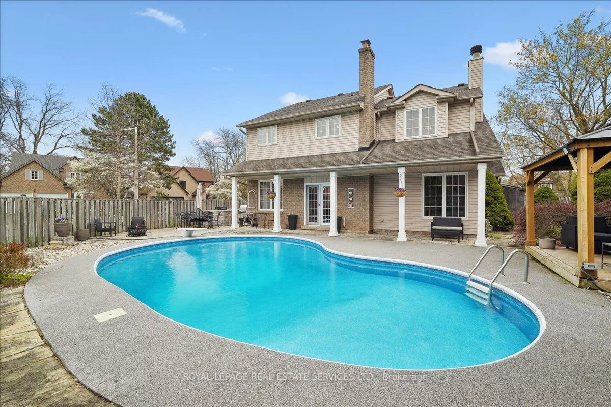 198, Somerville, 1001 - BR Bronte, Oakville